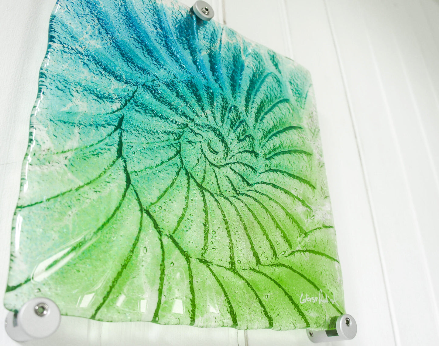 ammonite gass wall art 22x22cm