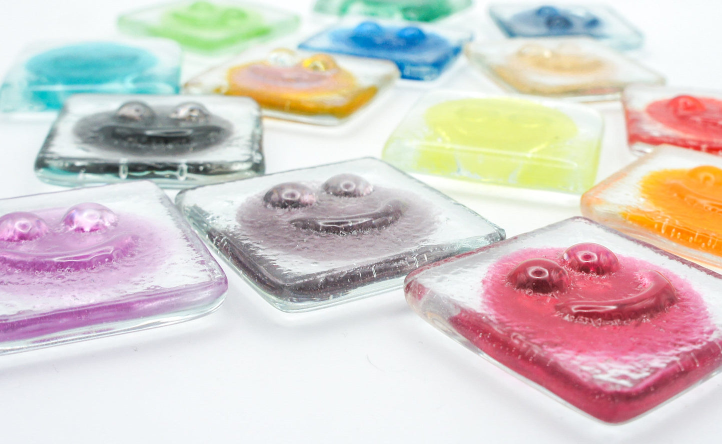 thinking of you gift mental health gift miss you worry stone glass art Fused Glass Pocket Hug Smiley Face Emoji Icon cheap gifts friendship gift gift under 5 letterbox gift