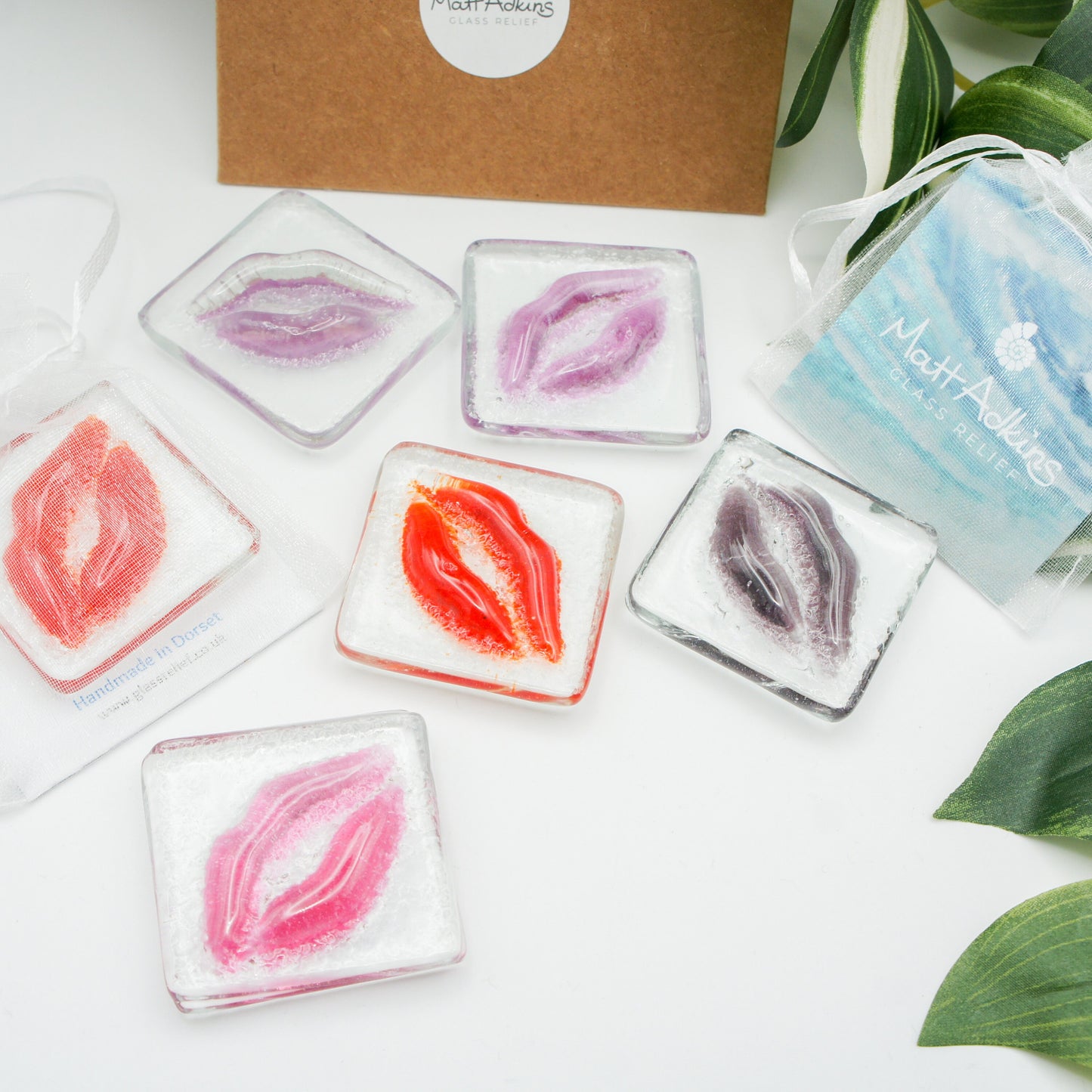 Fused Glass Kiss Lips Pocket Hug Engraved I love you girlfriend gift boyfriend gift teenage girl gift sea glass art 1st anniversary bridesmaid gifts cheap gifts wedding favours
