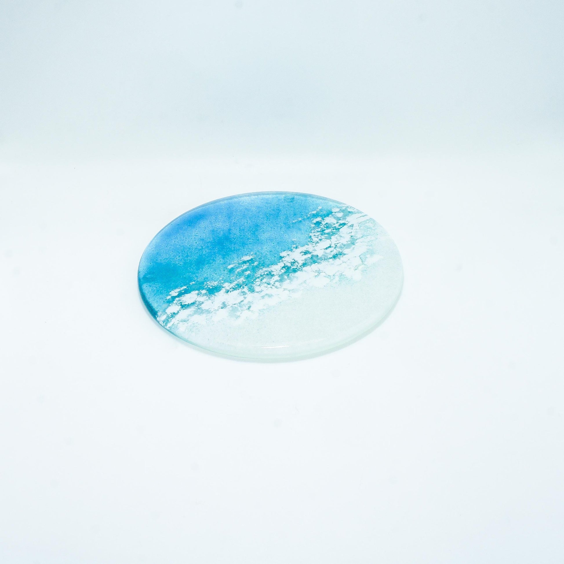 round beach fused glass teal wine bottle coaster, wine coaster, wine gift, kitchenware, kitchen décor, beach gift idea, housewarming gift, kitchen accessories, nautical gifts, new home gift, anniversary gift, beach home décor, unique gift