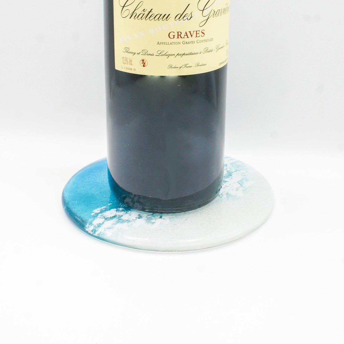 round beach fused glass teal wine bottle coaster, wine coaster, wine gift, kitchenware, kitchen décor, beach gift idea, housewarming gift, kitchen accessories, nautical gifts, new home gift, anniversary gift, beach home décor, unique gift