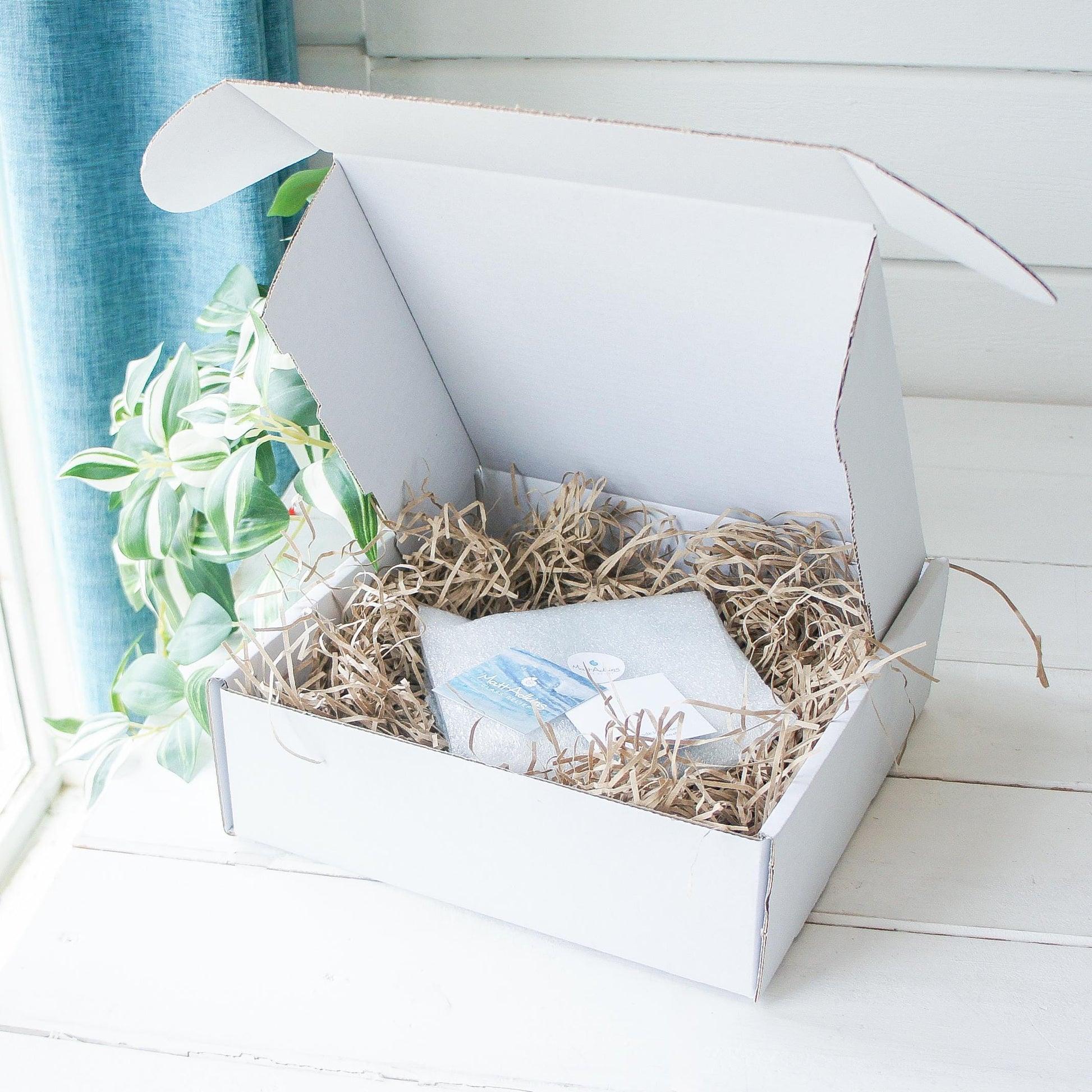 round beach fused glass teal spoon rest, kitchenware, kitchen décor, beach gift idea, housewarming gift, kitchen accessories, nautical gifts, new home gift, anniversary gift, beach home décor, unique gift