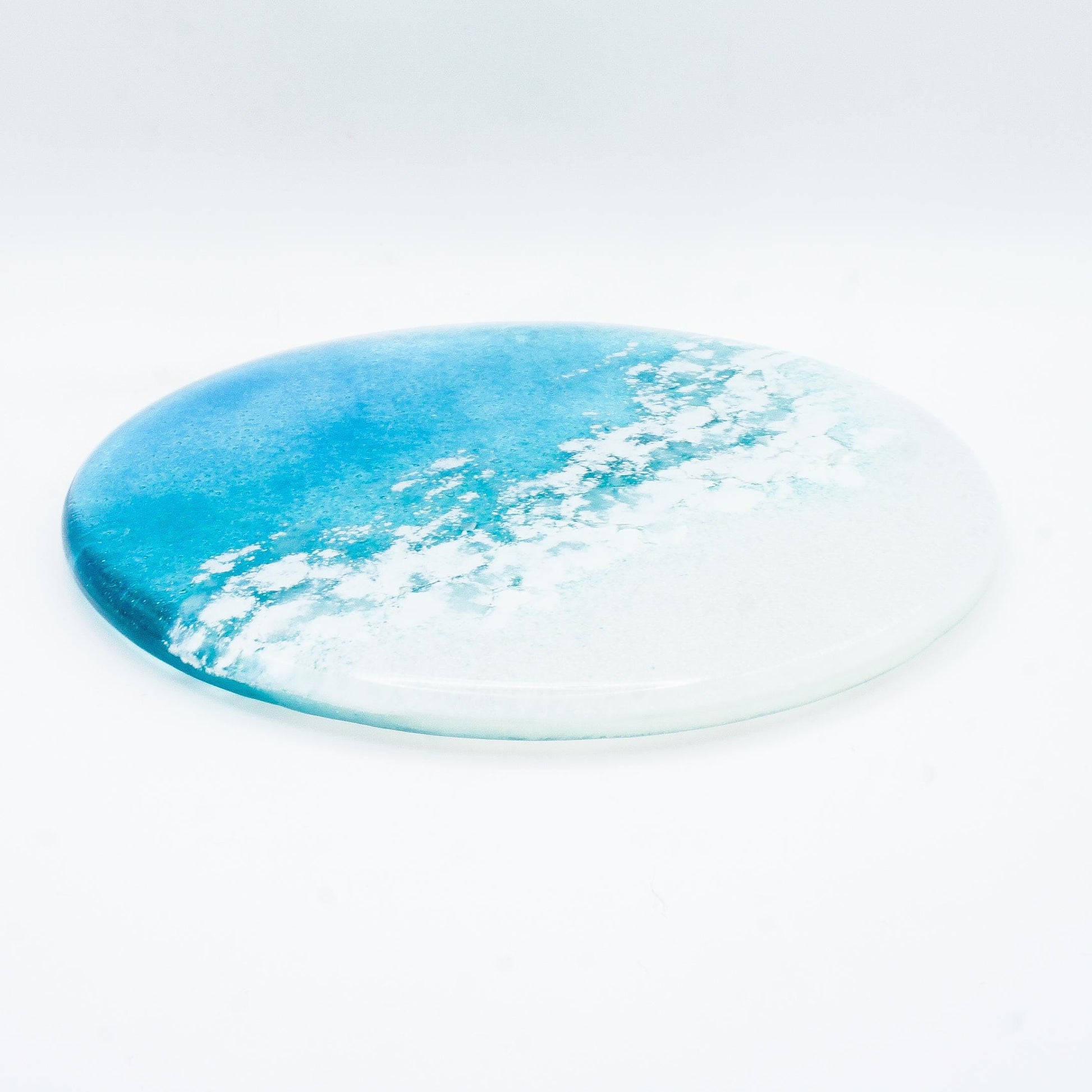 round beach fused glass teal wine bottle coaster, wine coaster, wine gift, kitchenware, kitchen décor, beach gift idea, housewarming gift, kitchen accessories, nautical gifts, new home gift, anniversary gift, beach home décor, unique gift