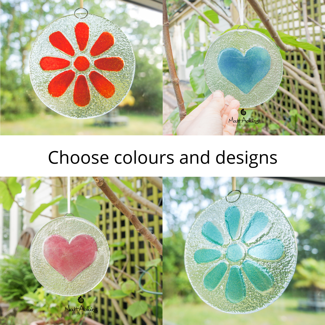 Clear Daisy Fused Glass Hanging Suncatcher - 12cm(5") with ribbon and optional organza bag