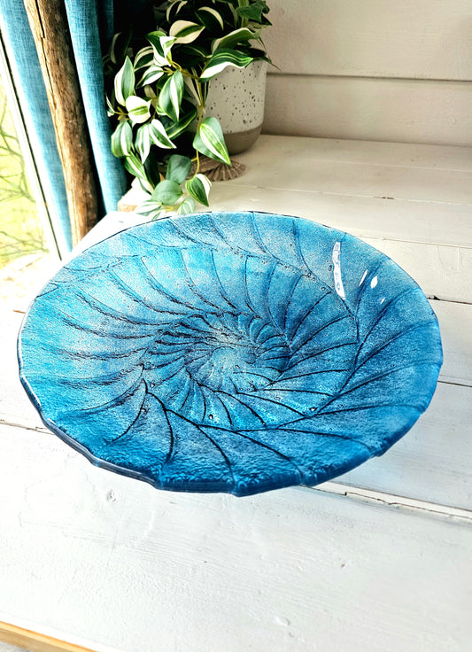 Midnight Blue & Blue Ammonite Fused Fruit Bowl 44cm(17 1/3"), Large Midnight Blue Fossil Nautilus Fruit Plate, Beach House Decor, Decorative Bowl