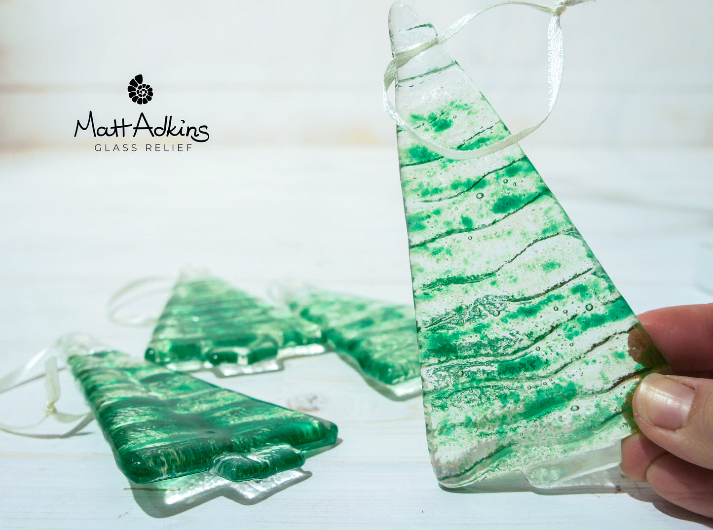 2 to 6 Medium Dark Green Trees - Hanging - 12cm/3 3/4" - with ribbon and organza bag