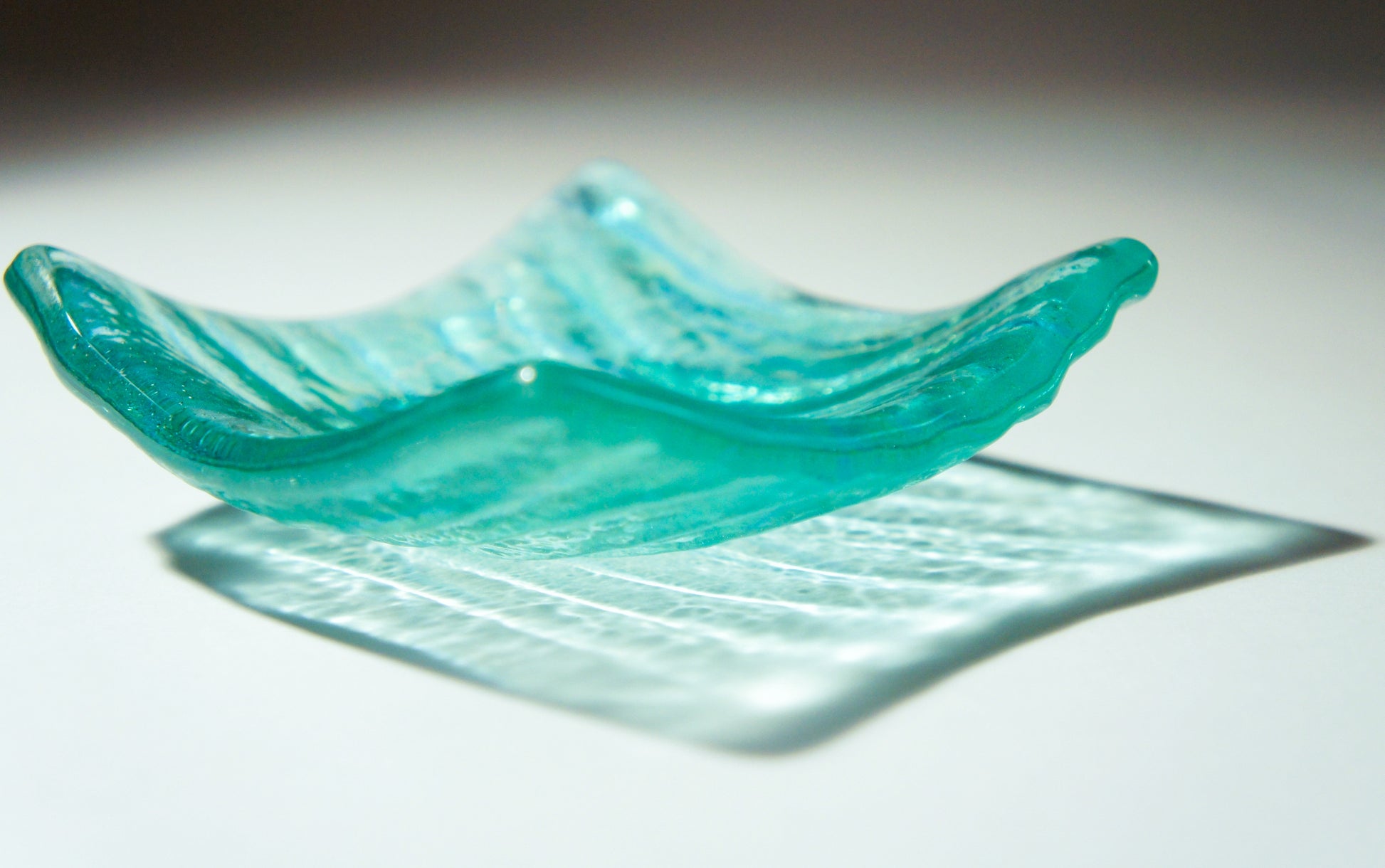 Turquoise Seabed Glass Dish 10cm(4")