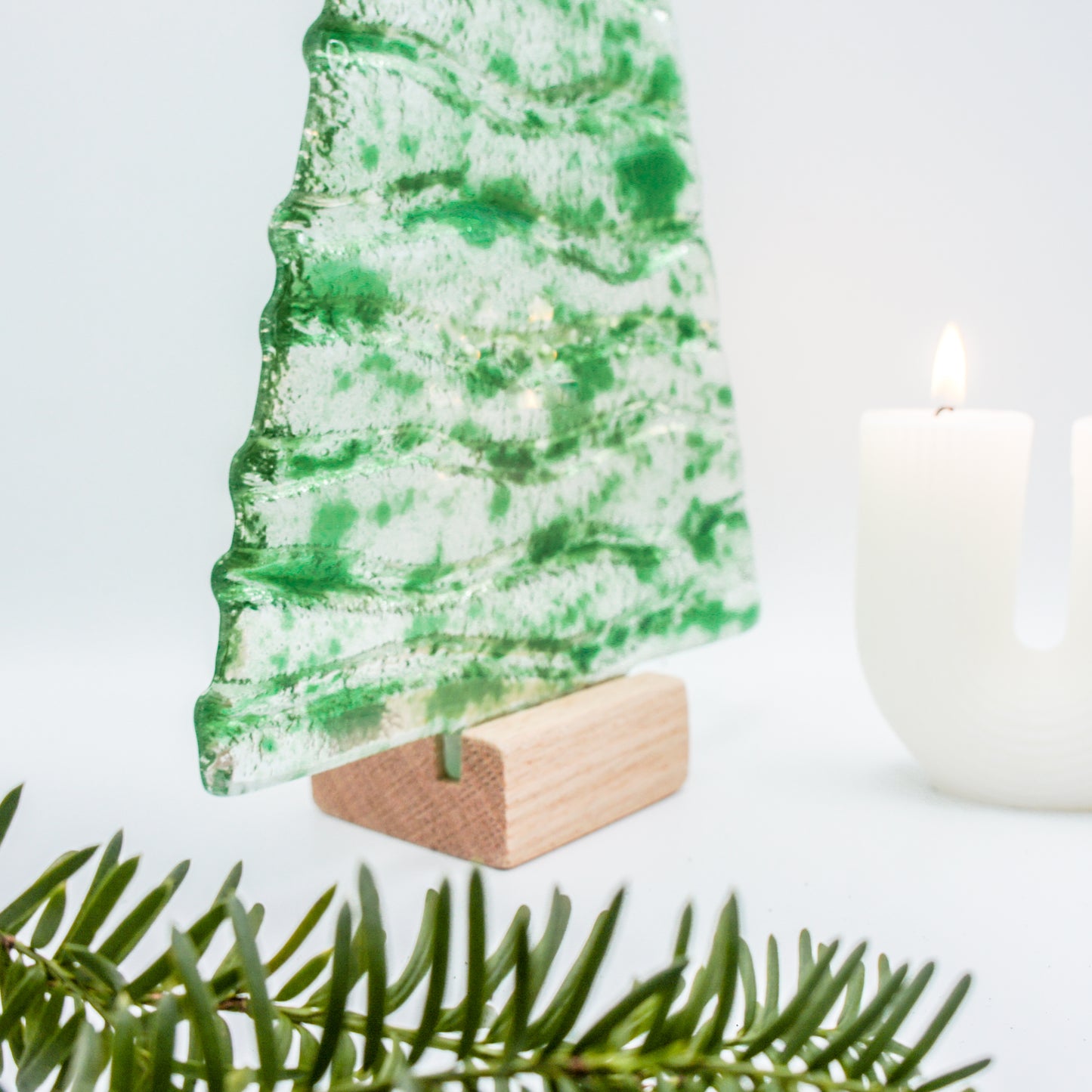 XL Green Glass Tree - Freestanding - 32cm/12 1/2" with wooden block