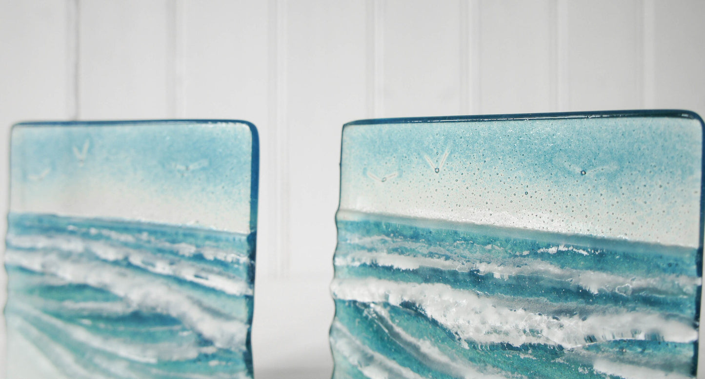 Set of 2 Small Wave Stands 12cm(5"), Fused Glass Wave Art, Coastal Birds Glass Art, Glass Ornament, Ocean Suncatcher Art Model 1