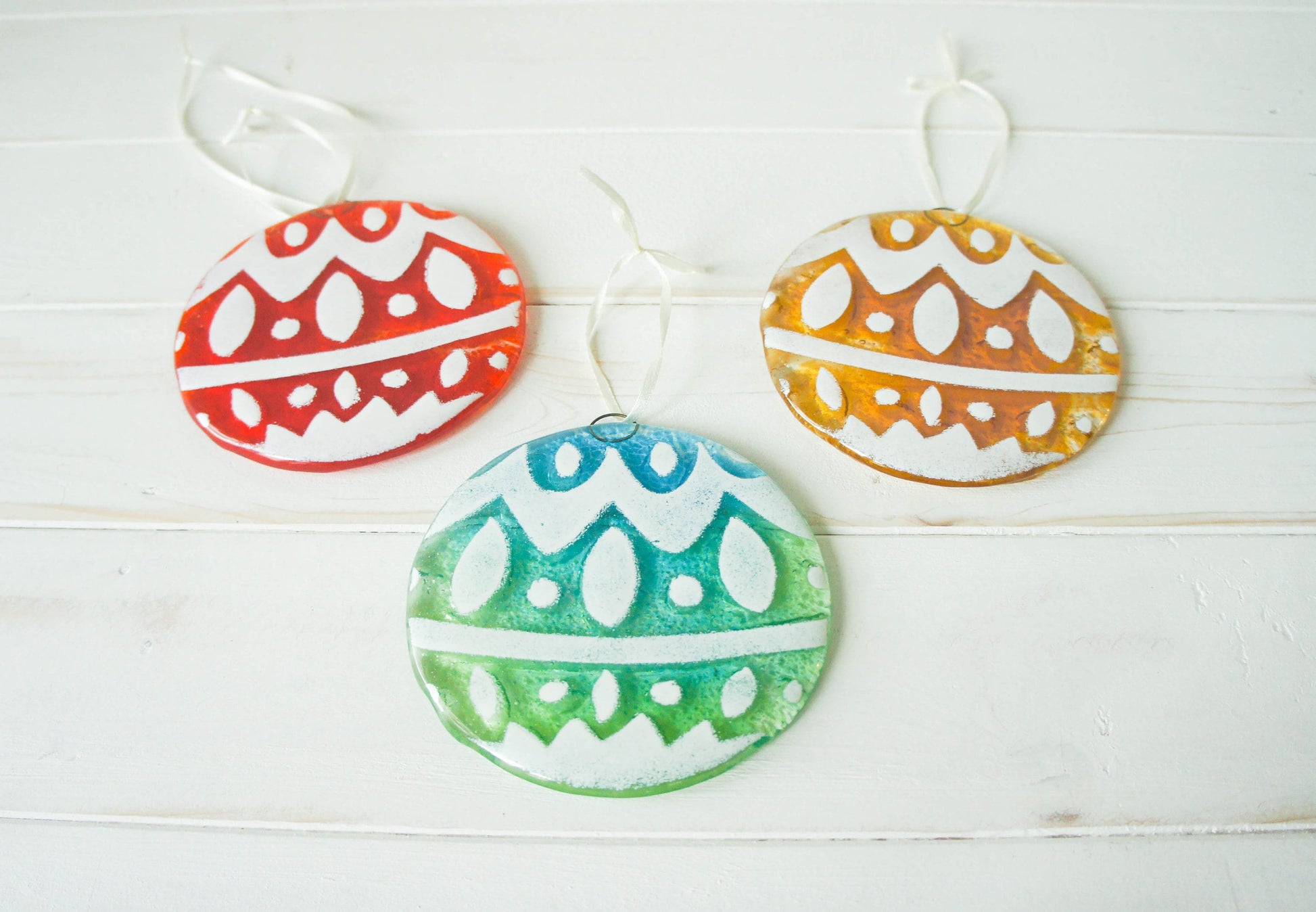 3 Bauble Glass Decoration-FREE UK SHIPPING-Gold/Turquoise/Red and White Christmas Decoration-12cm / 5" diameter