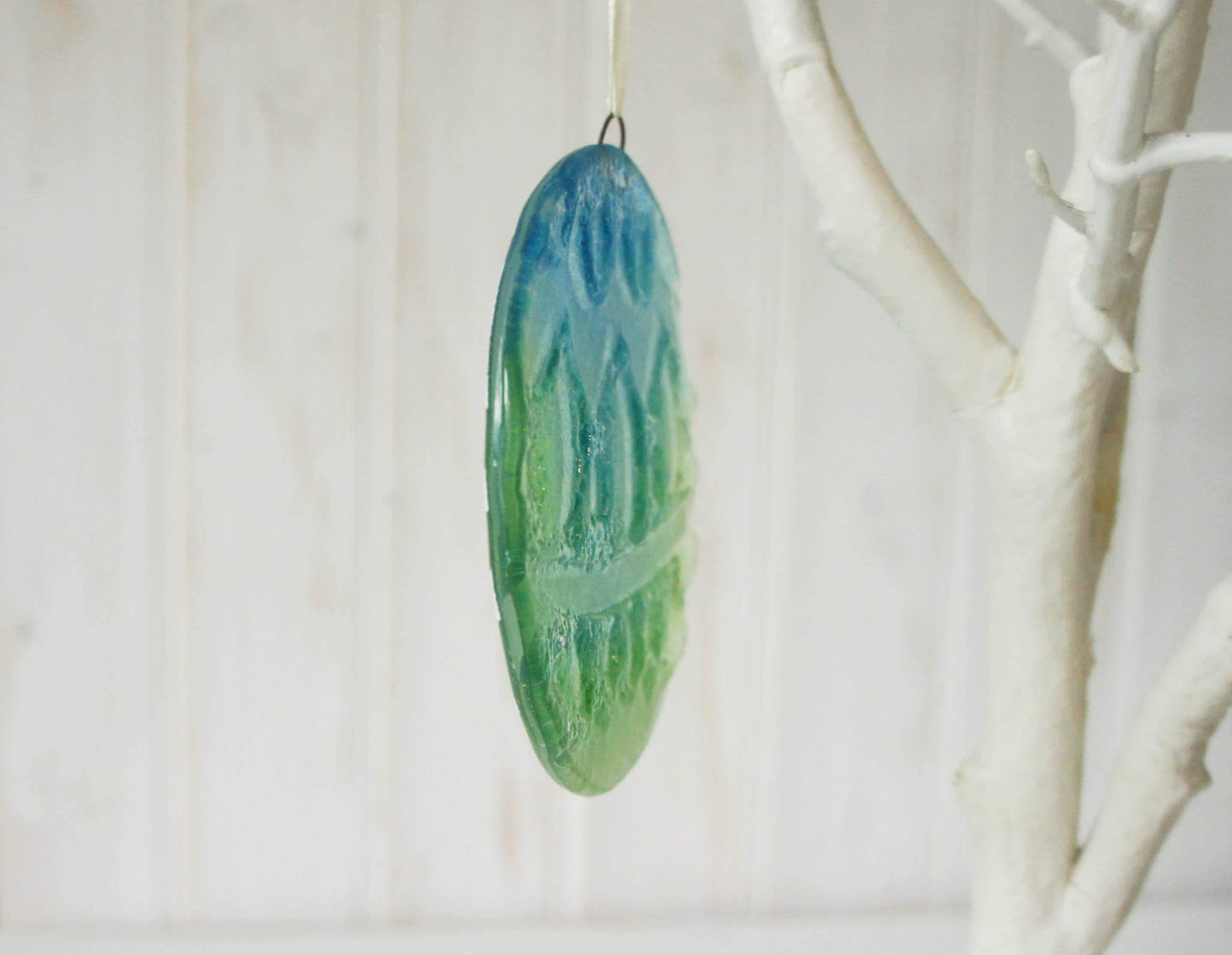 3 Bauble Glass Decoration-FREE UK SHIPPING-Gold/Turquoise/Red and White Christmas Decoration-12cm / 5" diameter