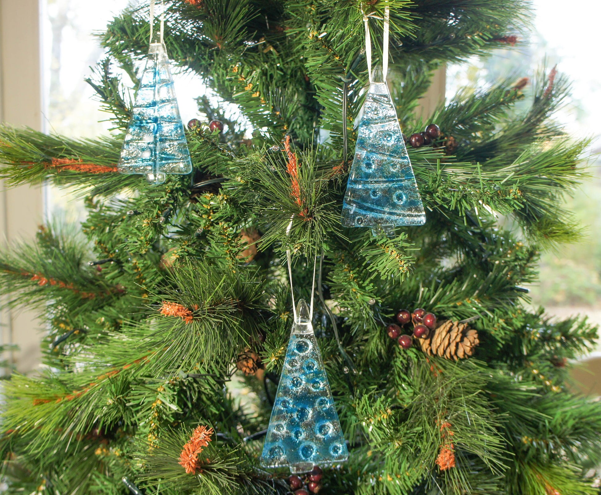 2 to 6 medium blue Christmas trees, blue Christmas Decoration-12cm / 3 3/4" high hanging glass tree Christmas tree decoration
