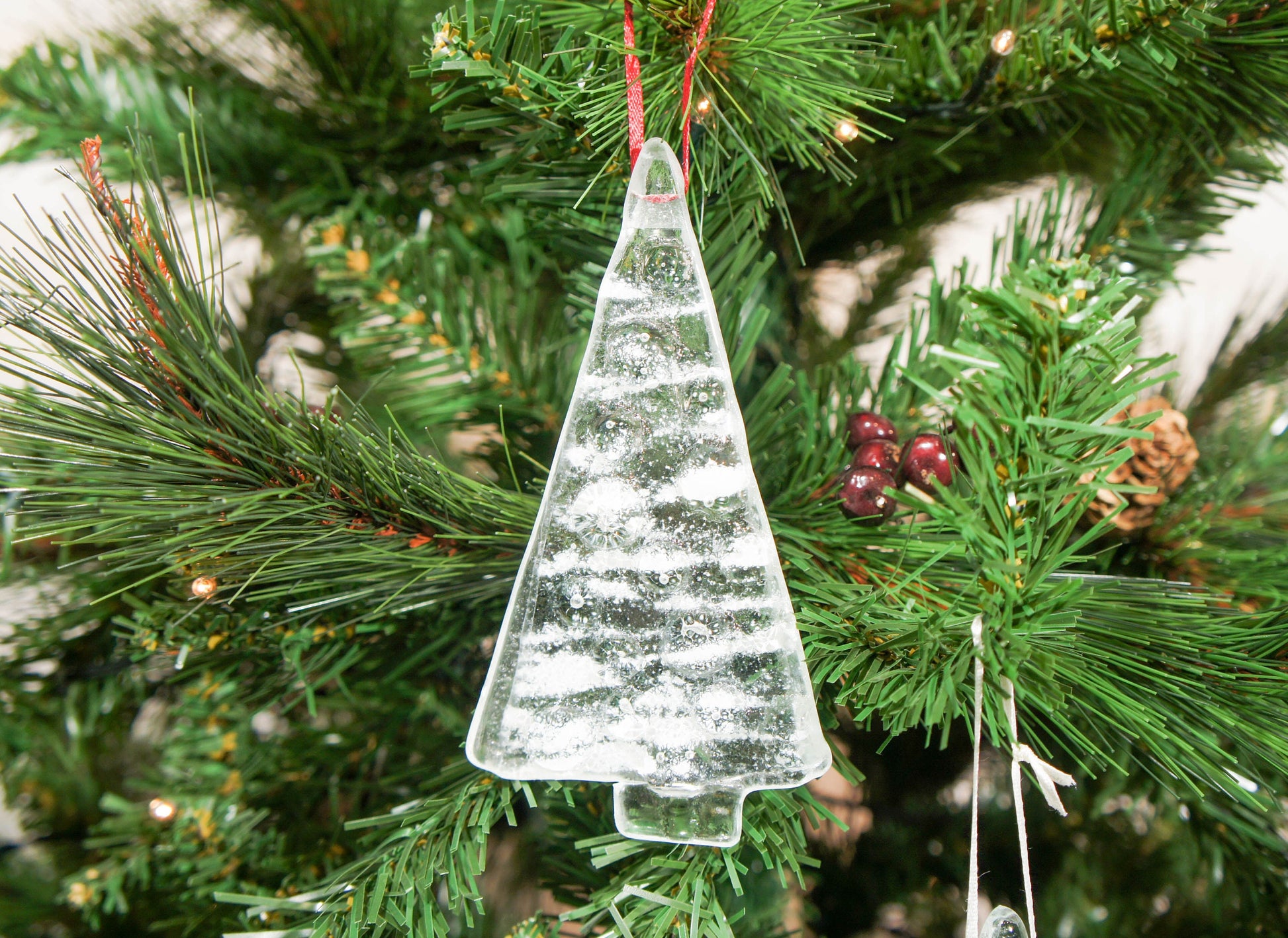 fused glass xmas
Christmas decoration
glass christmas tree
blue christmas decor
tree christmas blue
christmas ornament
white glass tree
white hanging tree
stocking filler
secret santa gift
holiday decor
mini christmas tree
small teacher gift