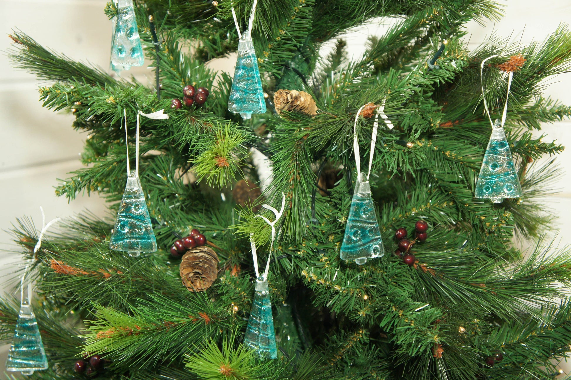 fused glass xmas
glass hanging
Christmas decoration
christmas glass tree
fused glass tree
tree decoration
sea glass tree
holiday decor
secret santa gift
stocking filler
tree ornament
christmas gift ideas
teacher gift
