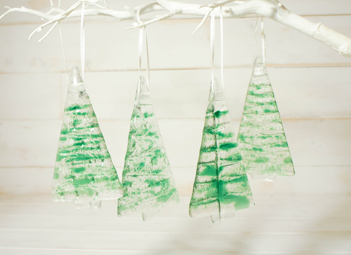 2 to 6 medium dark green Chritmas trees ornament, hanging dark green Christmas Decoration 12cm/3 3/4" tall-glass tree Christmas decoration