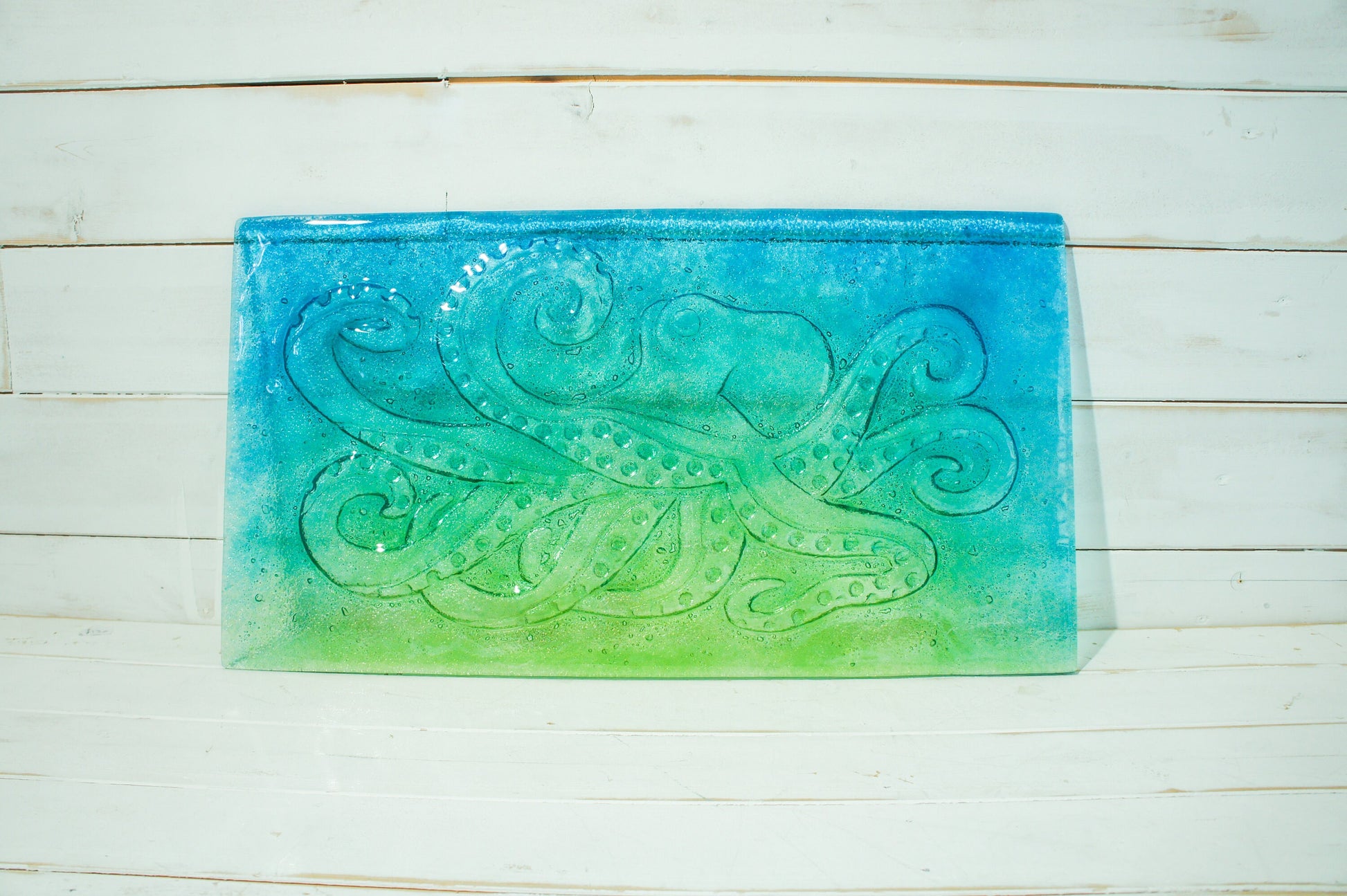 glass wall art sea life octopus in blue, lime green and turquoise 60x33cm / 23 1/2x13&quot;