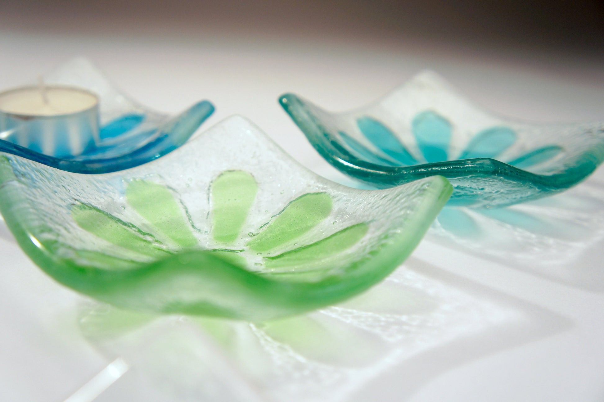 flower daisy ring glass dish, dish, heart trinket, jewelry dish, daisy, candle holder