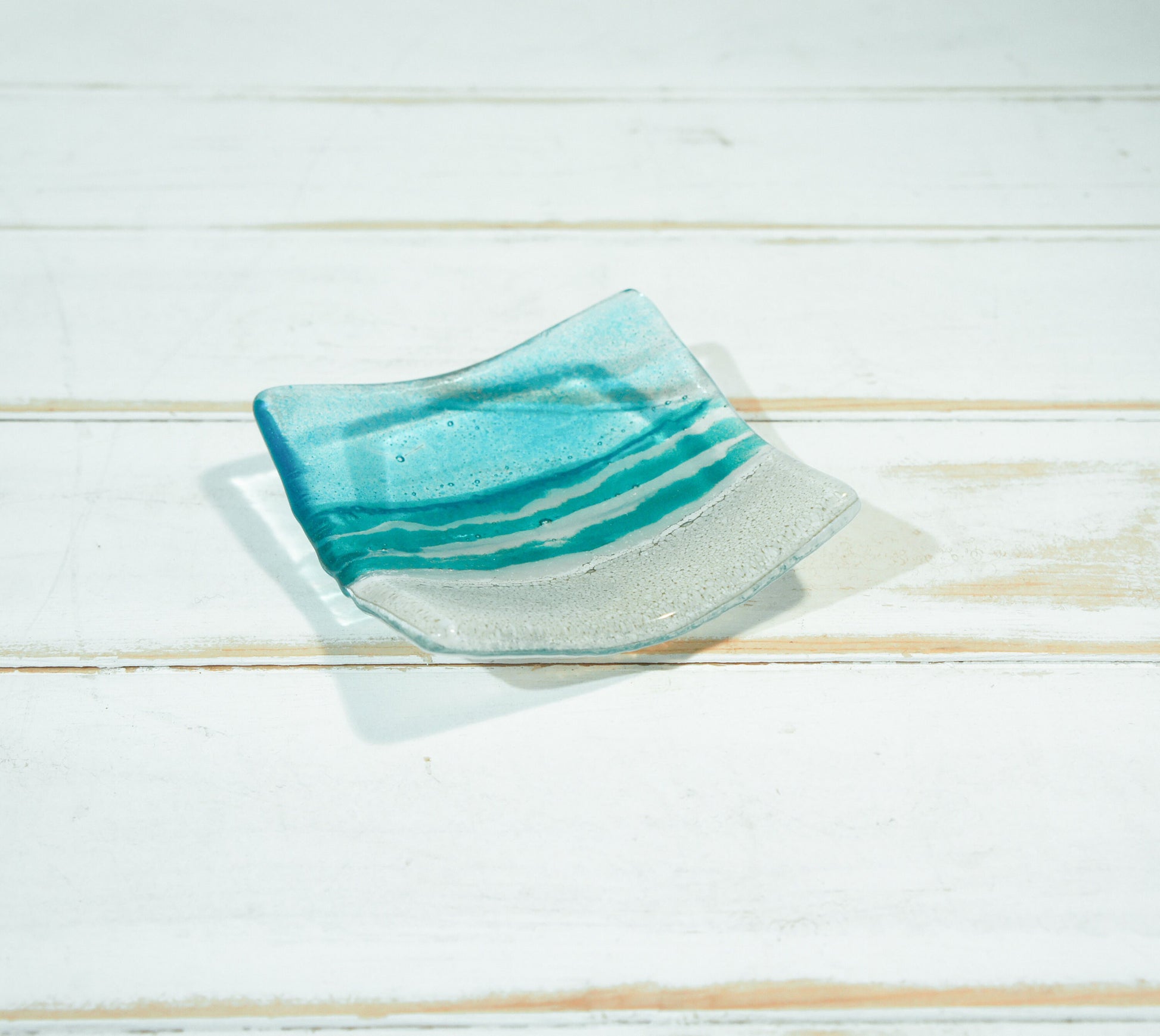 Sea Turquoise Blue handmade Ring Dish 10cm, fused glass trinket, coastal ring dish, fossil handmade dish, teal dish, seabed dish, ring holder, turquoise dish, coastal dish