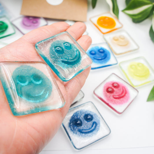 thinking of you gift mental health gift miss you worry stone glass art Fused Glass Pocket Hug Smiley Face Emoji Icon cheap gifts friendship gift gift under 5 letterbox gift