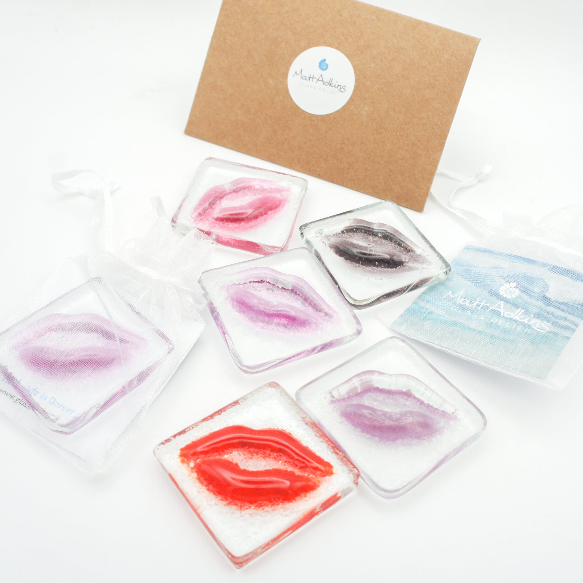 Fused Glass Kiss Lips Pocket Hug Engraved I love you girlfriend gift boyfriend gift teenage girl gift sea glass art 1st anniversary bridesmaid gifts cheap gifts wedding favours