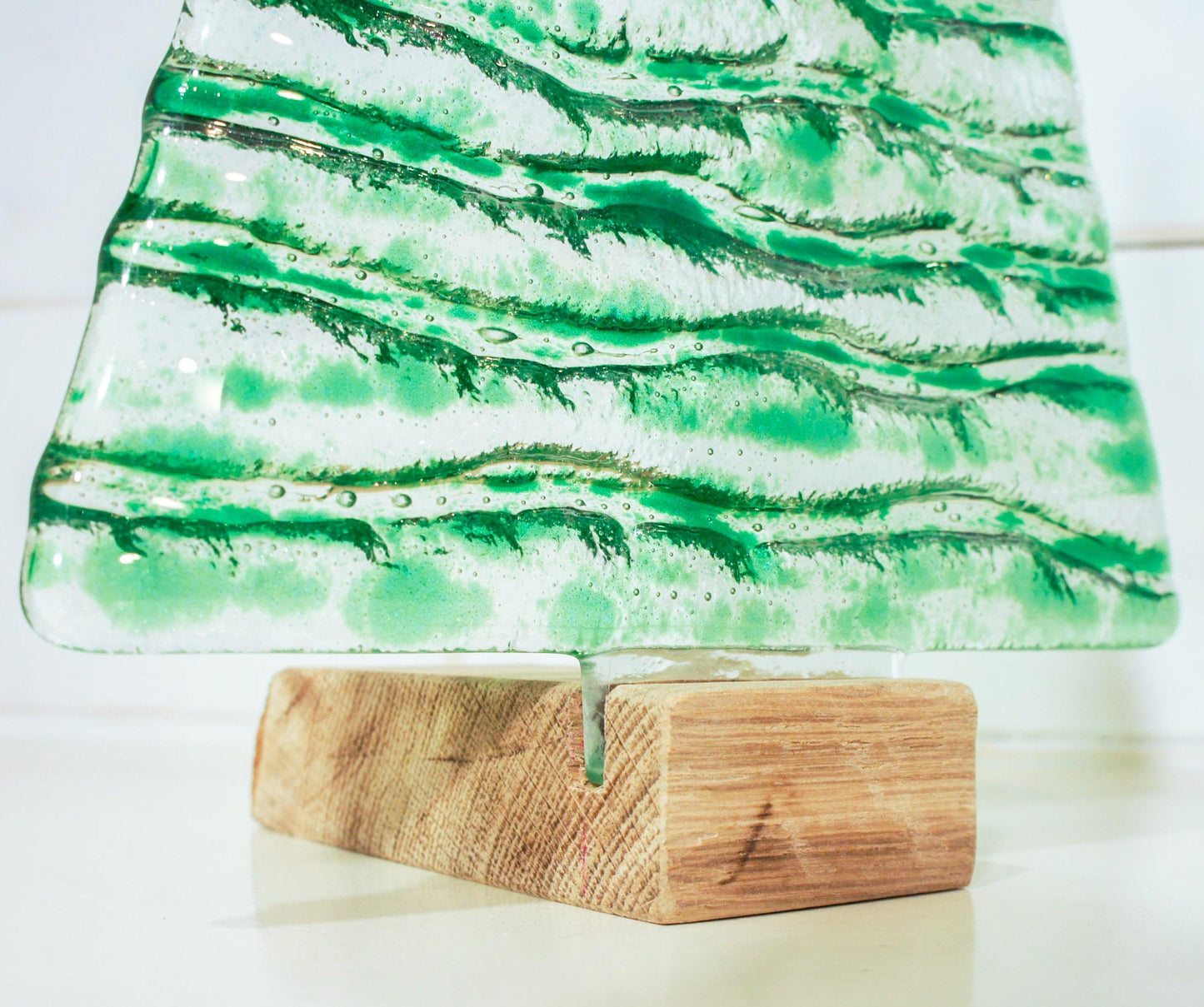 fused glass xmas
Christmas decoration
glass decoration
glass christmas tree
freestanding tree
green christmas tree
green glass tree
seaglass tree
christmas ornament
festive holiday tree
holiday decor
christmas suncatcher
christmas gift ideas
