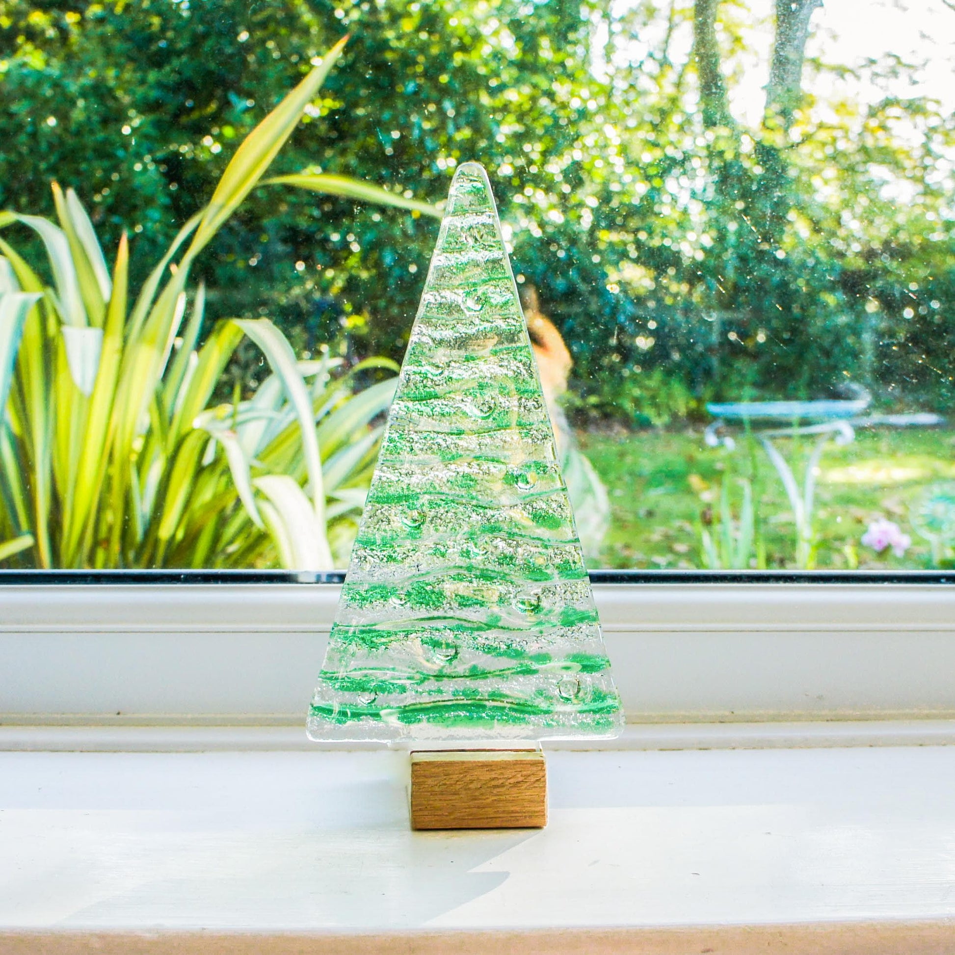 fused glass xmas
Christmas decoration
glass decoration
glass christmas tree
Xmas decoration
freestanding tree
green glass tree
fused glass tree
christmas present
christmas gift idea
green christmas tree
festive green decor
green holiday decor