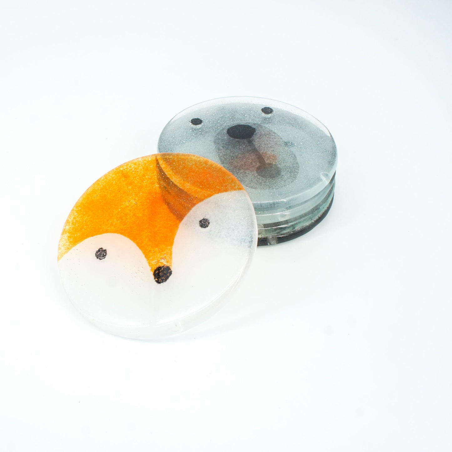 round coaster
orange fox coaster
fused glass coaster
single coaster
coffee table decor
sea glass art
hostess gift
teenage girl gift
mental health gift
house warming gift
gifts for wife
new home gift
gift for friends