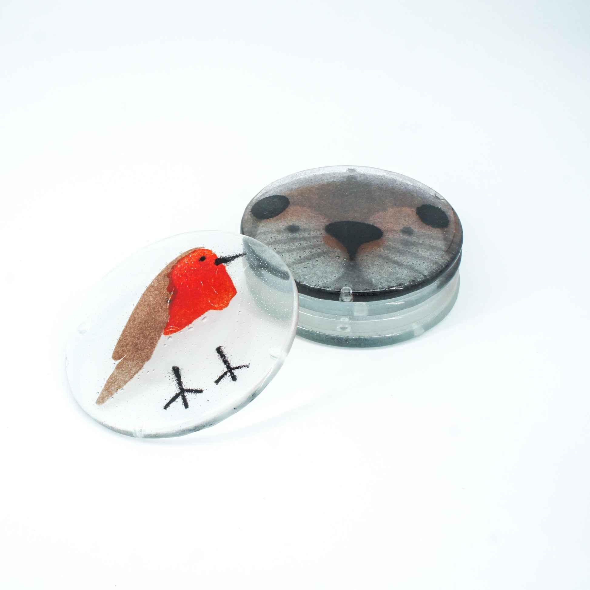 set of 2 animal round fused glass coasters with robin, seal, fox, penguin, polar bear