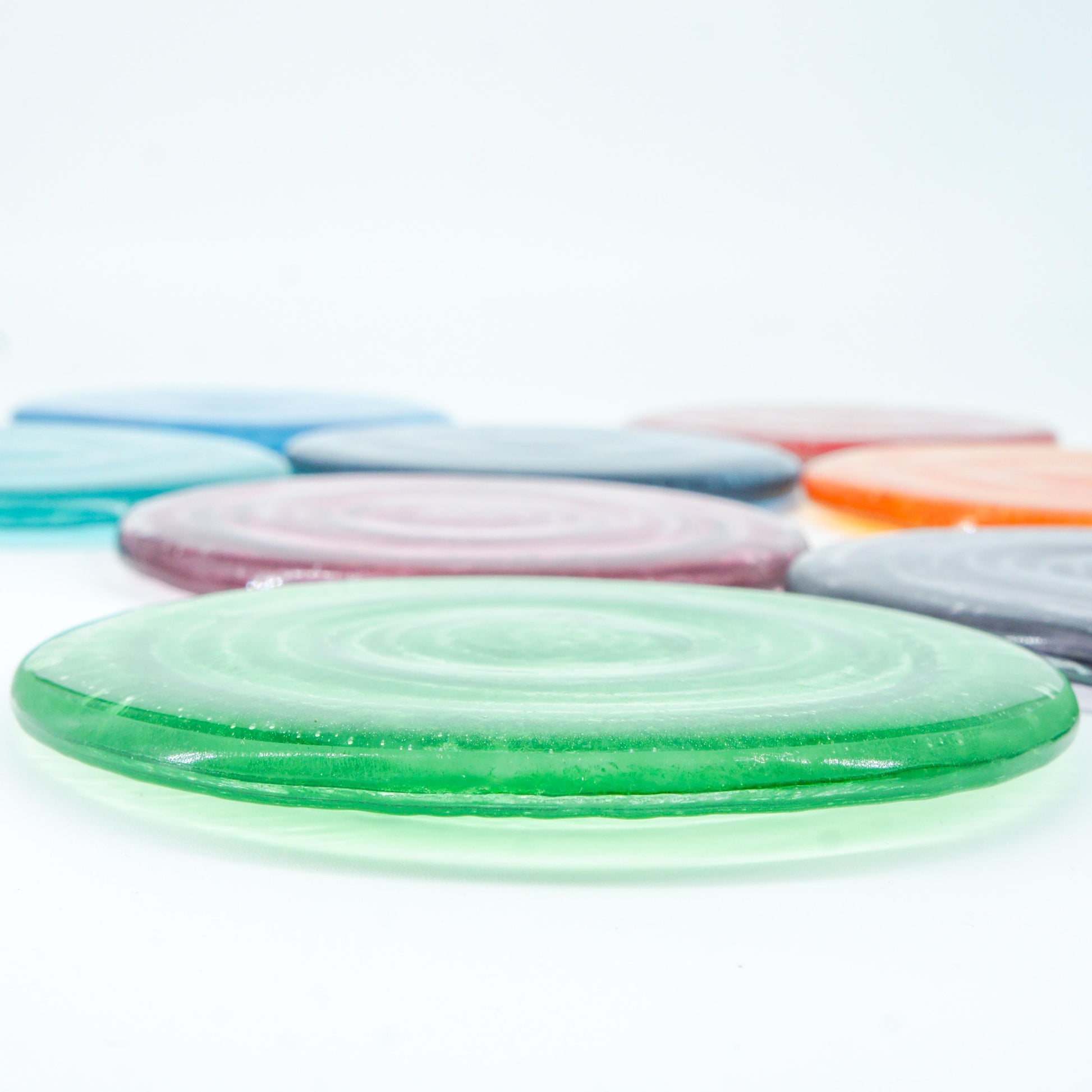 round fused glass coasters
coaster set
wine lovers gift
gift set
personalised coaster
wedding present
desk decor
new home gift
coffee table decor
flower coaster
drinkware daisy
glass placemats
housewarming gift