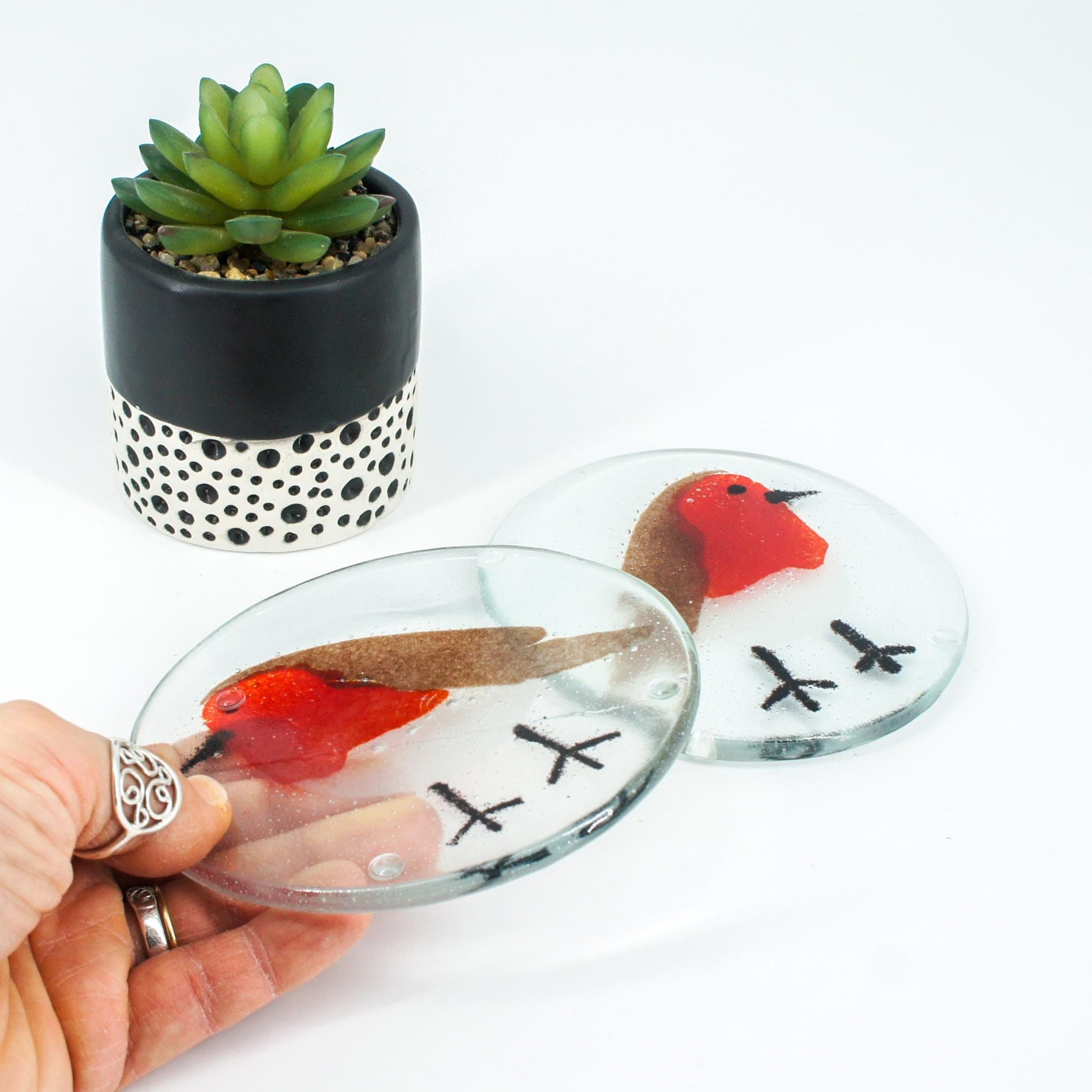 Set of 2 Robin Fused Glass Round Coasters 11cm(4 1/3"), robin round coaster red & grey, sea glass art, bird coasters