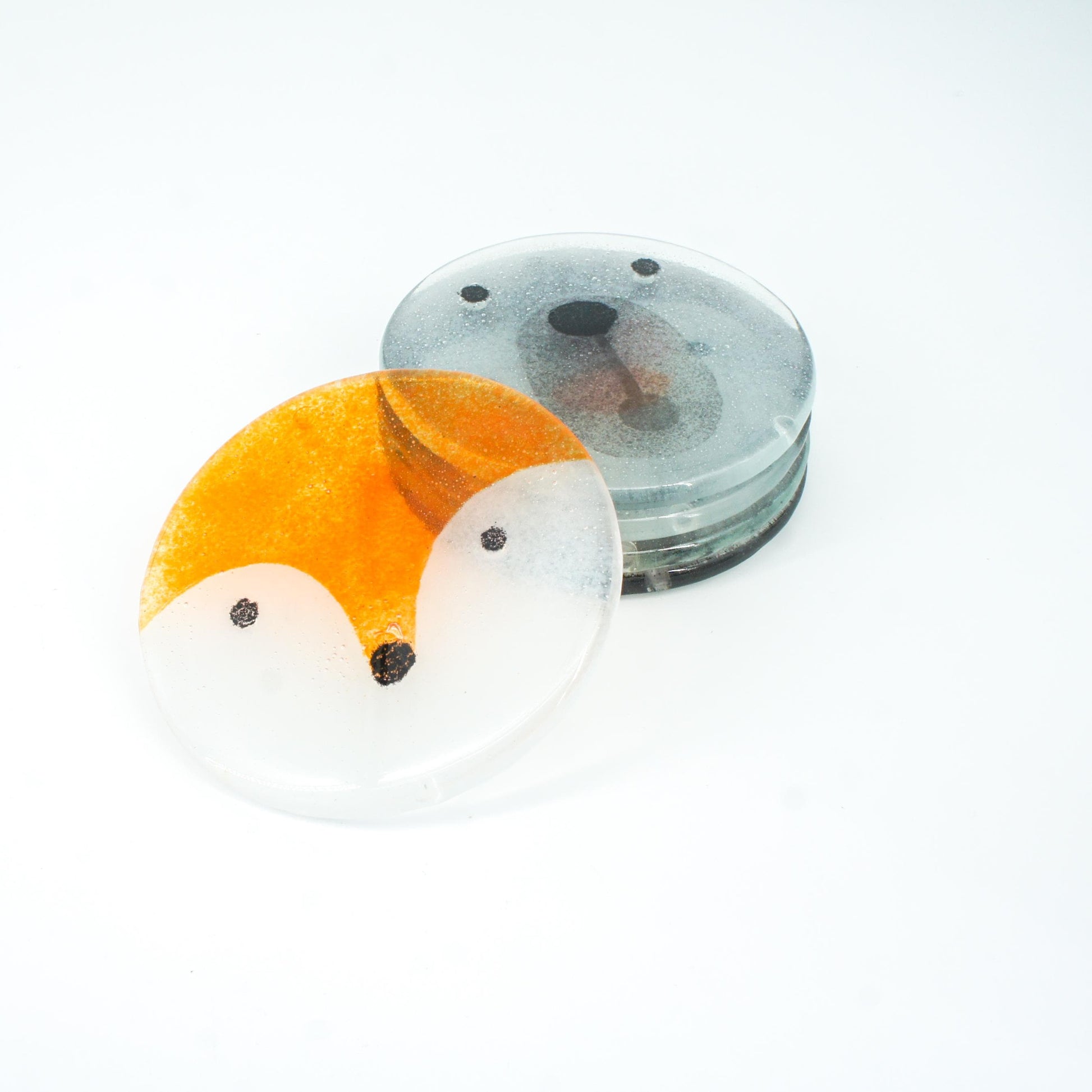 set of 2 round fox face fused glass coasters with white ribbon, Set of 2 Fox Fused Glass Round Coasters 11cm(4 1/3"), fox round coaster orange & white, sea glass art, fox coaster