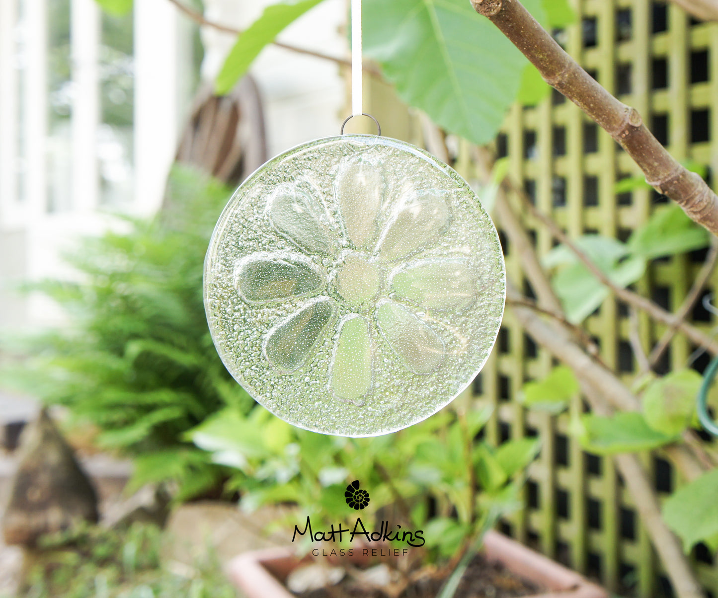 Clear Daisy Fused Glass Suncatcher - 12cm(5")
