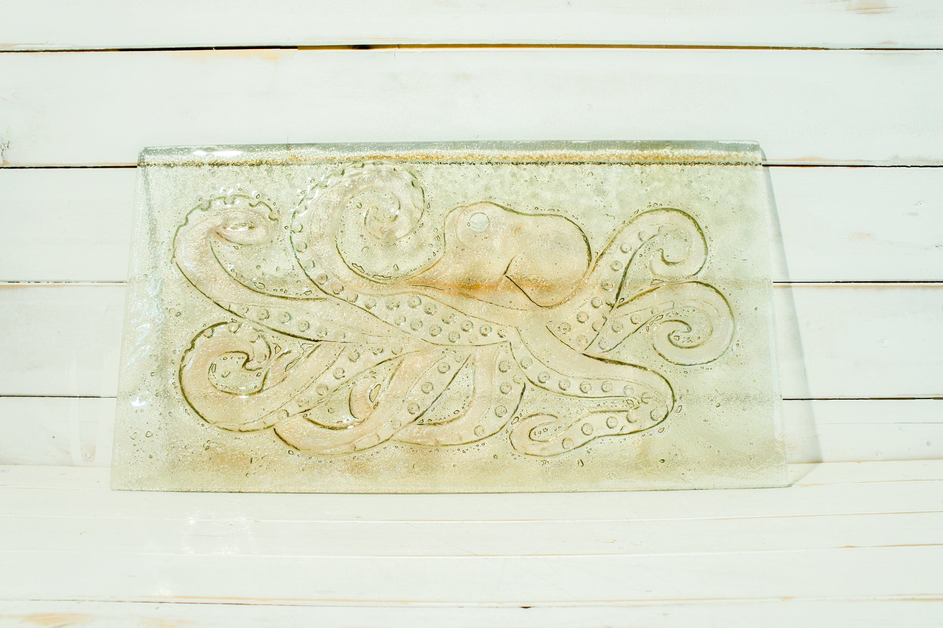 glass wall art sea life octopus in peach / rose gold / light amber 60x33cm / 23 1/2x13&quot;
