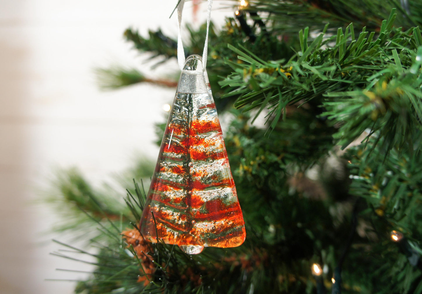 4 Mini Glass Tree - Hanging - Choose your colours - 8cm(3")