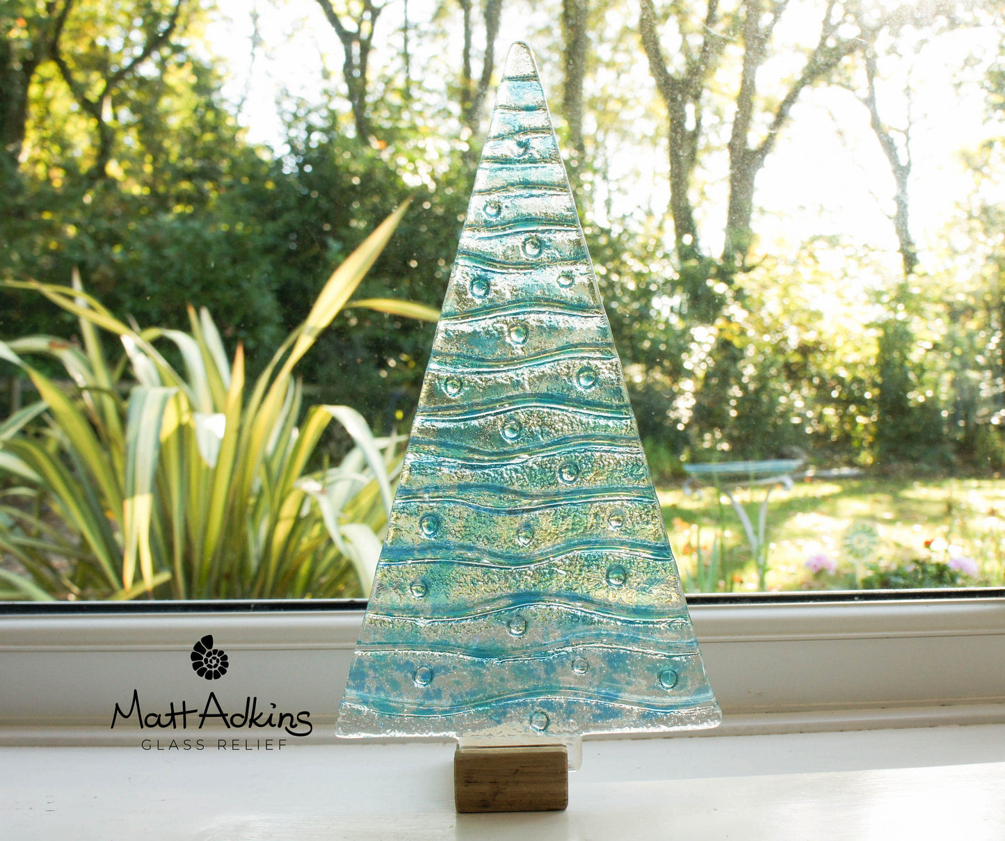blue christmas glass tree decoration