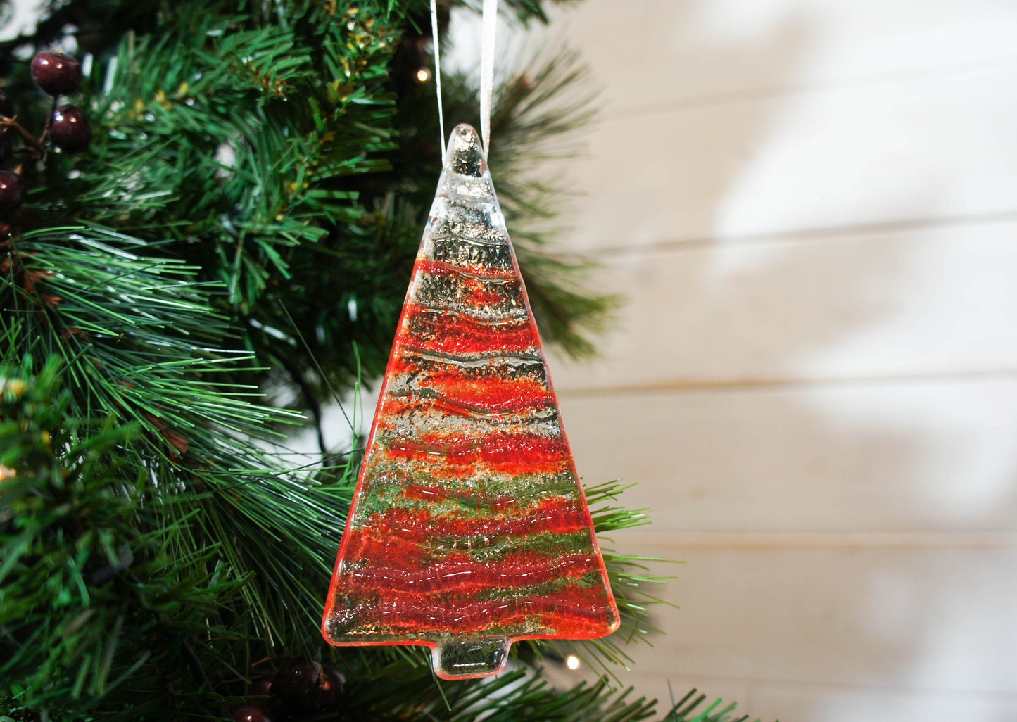 1 to 6 Medium Red Glass Trees - Hanging - 12cm/3 3/4"