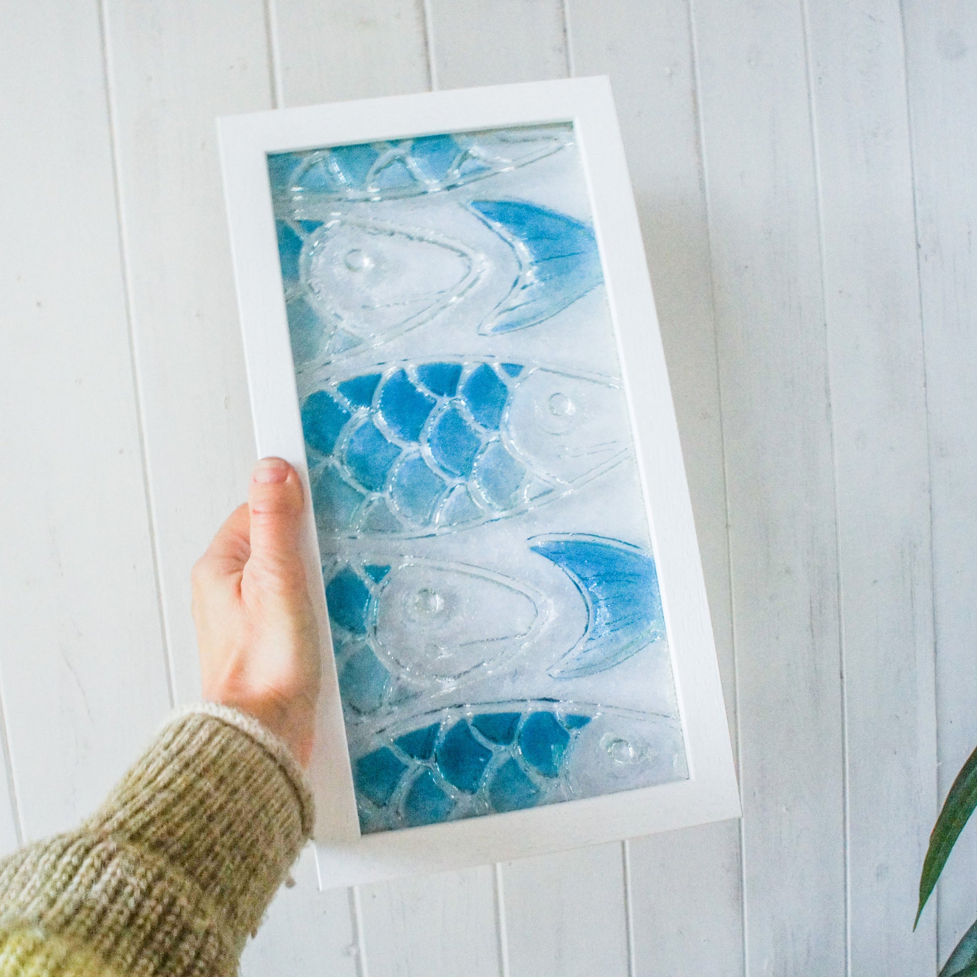 Fish Glass Wall Art Portrait 18x34cm (7x13"), Blue FishCrowd Glass Framed Picture, Fish Coastal Seaglass Wall Art