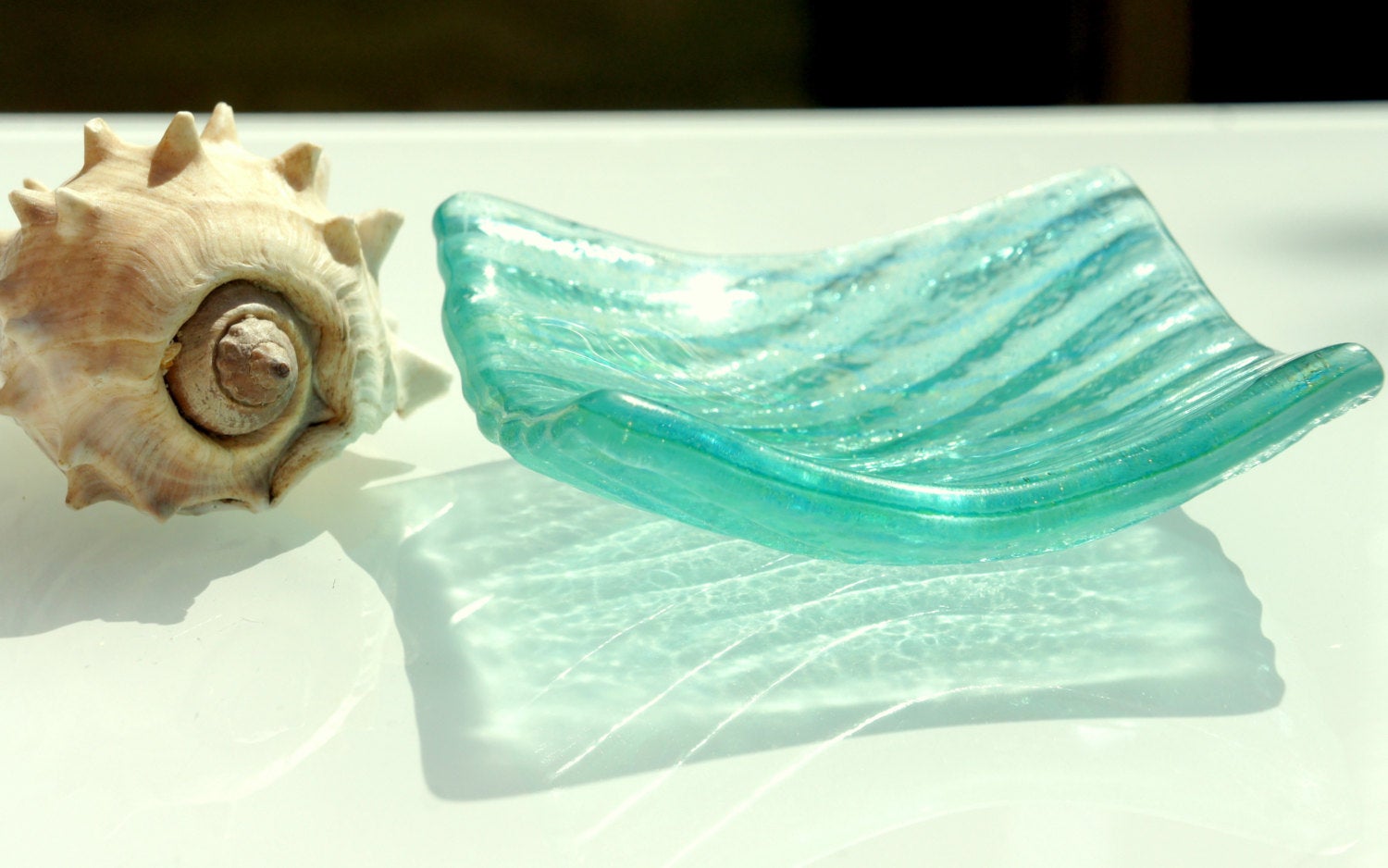 Turquoise Seabed Glass Dish 10cm(4")